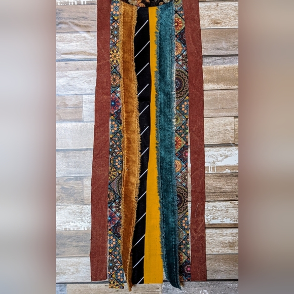 New Handcrafted Honey Bee Multi Colored Dream Catcher - Picture 3 of 8